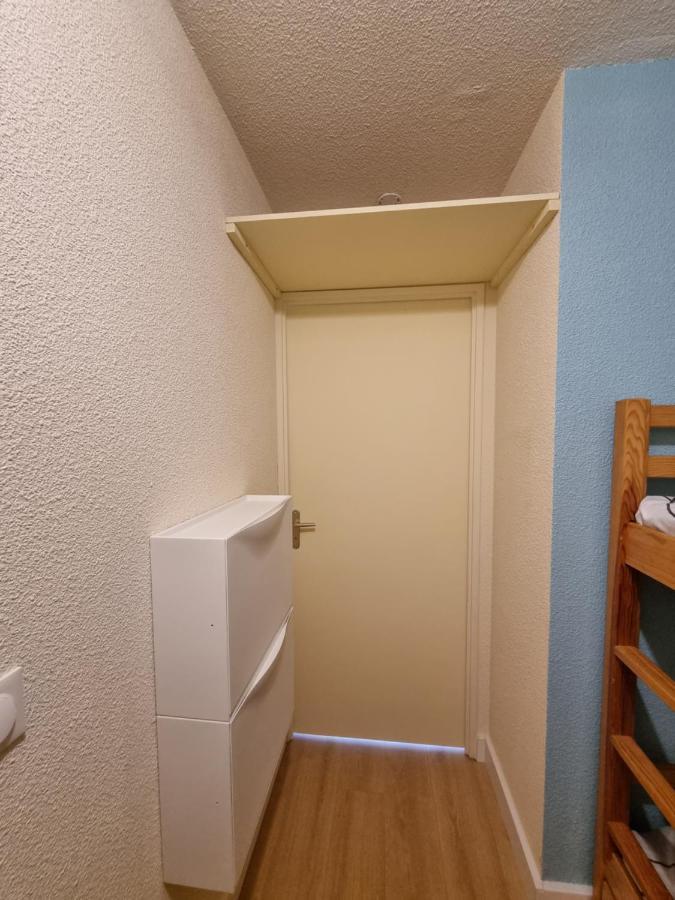Appartement Studio cabine refait à neuf à 3 minutes à pied de la plage à Le Grau-du-Roi Extérieur photo
